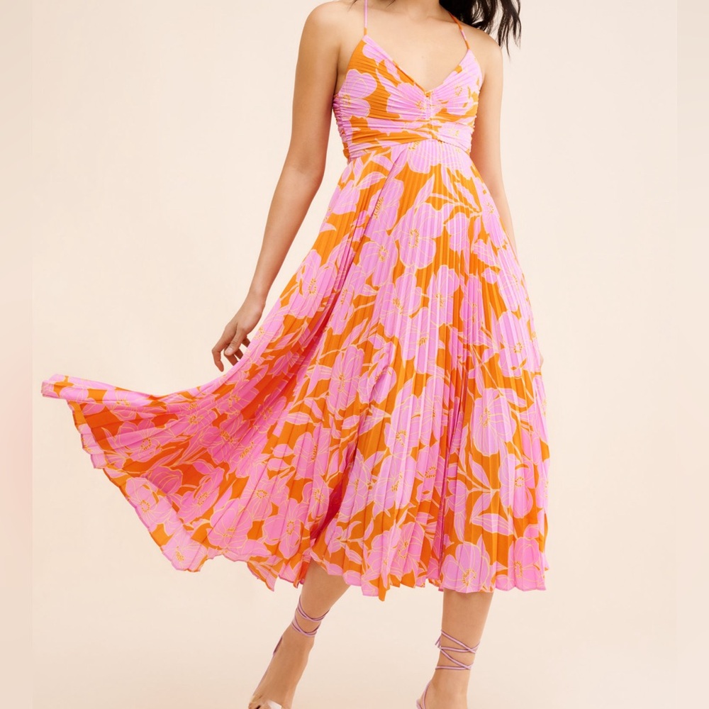 ASTR The Label Blythe Pleated Dress